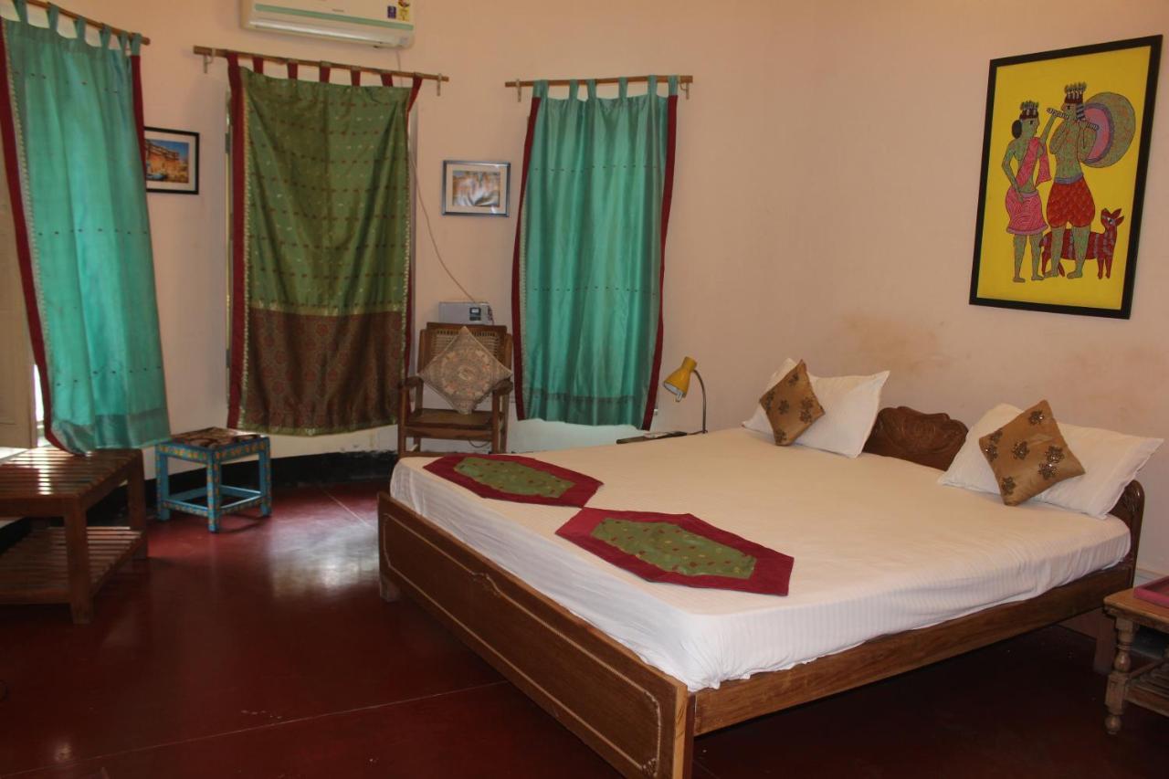 Cozy Inn Varanasi Exterior photo