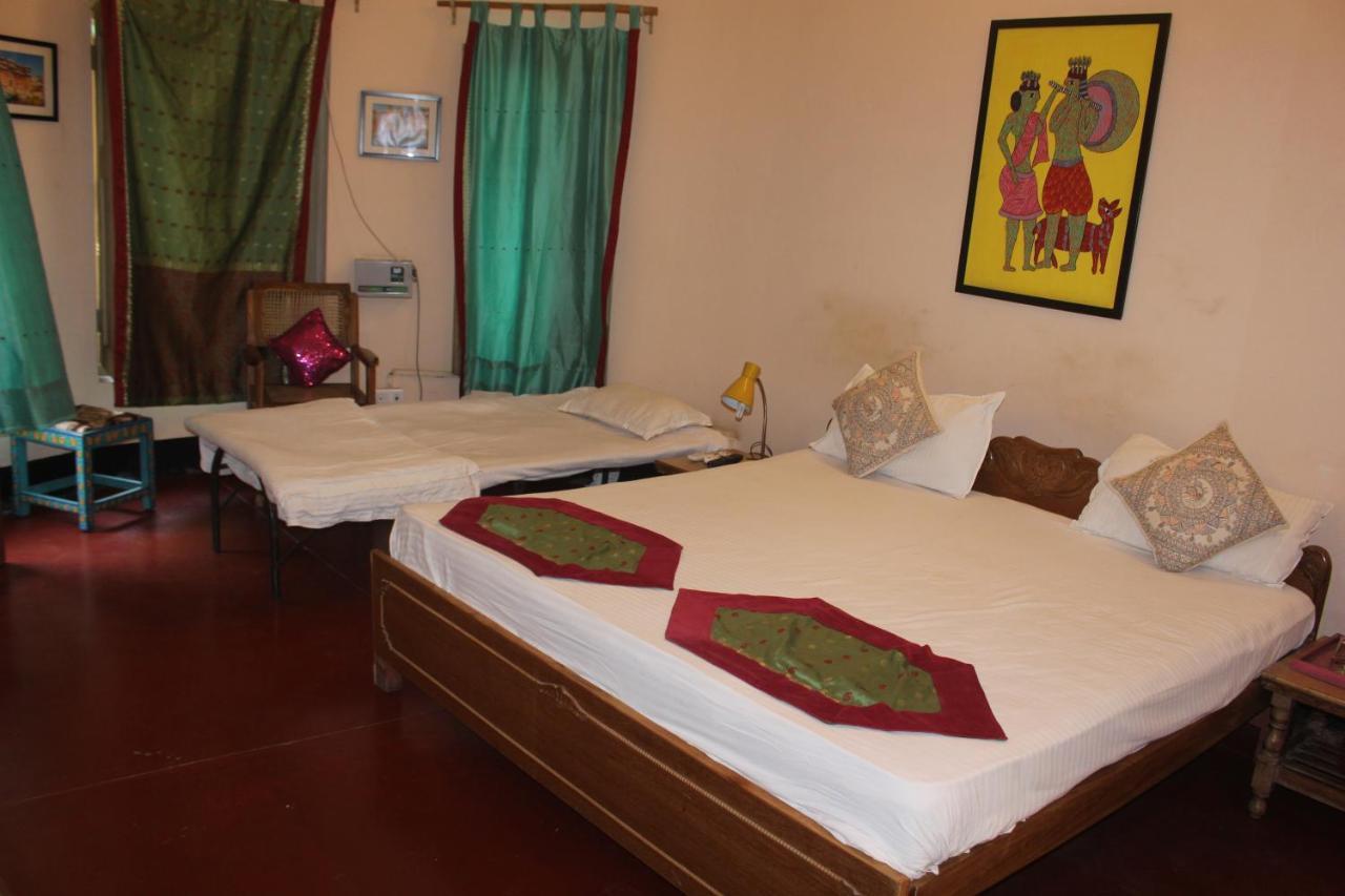 Cozy Inn Varanasi Exterior photo